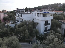 Deniz Otel