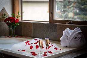 A Bear and Bison Inn