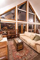 A Bear and Bison Inn