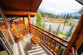 A Bear and Bison Inn