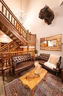 A Bear and Bison Inn