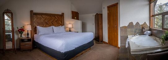 A Bear and Bison Inn