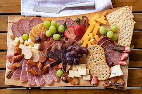 A Bear and Bison Inn