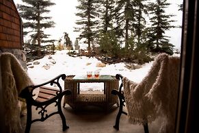 A Bear and Bison Inn