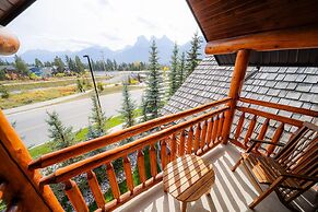 A Bear and Bison Inn