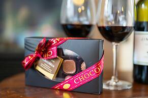 A Bear and Bison Inn