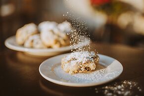 A Bear and Bison Inn