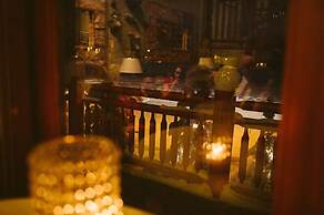 A Bear and Bison Inn