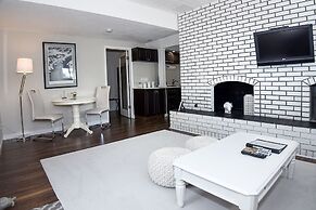 A Touch of English Bed & Breakfast