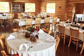 Majestic Valley Wilderness Lodge