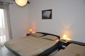 Apartments Lounger Frkovic