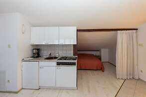 Apartments Lounger Frkovic