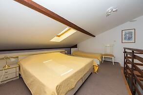 Apartments Lounger Frkovic