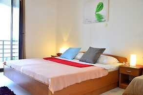 Apartments Lounger Frkovic