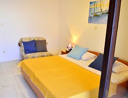 Apartments Lounger Frkovic