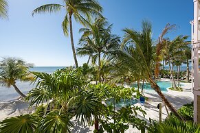 Grassy Flats Resort & Beach Club