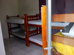 Hostel Canarios