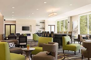 La Quinta Inn & Suites by Wyndham Burlington