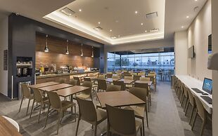 Microtel Inn & Suites by Wyndham Irapuato