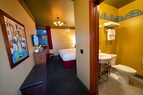 McMenamins Elk Temple