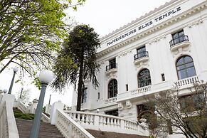 McMenamins Elk Temple