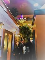 McMenamins Elk Temple