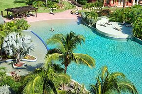 Aqua Vue by Island Properties Online