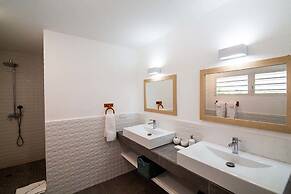 Alizee by Island Properties Online