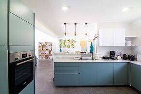 Alizee by Island Properties Online