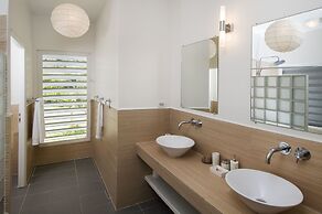 Alizee by Island Properties Online