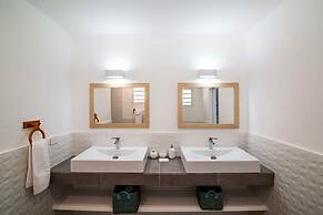 Alizee by Island Properties Online