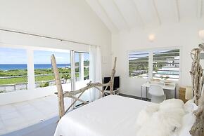 Alizee by Island Properties Online