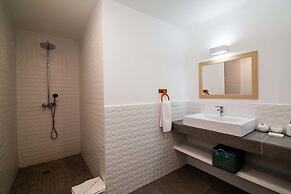 Alizee by Island Properties Online