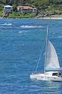 Beach House Younes by Island Properties Online