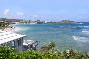 Beach House Younes by Island Properties Online