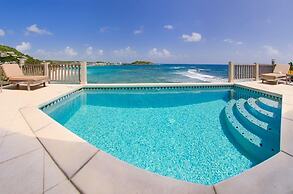 Beach House Younes by Island Properties Online