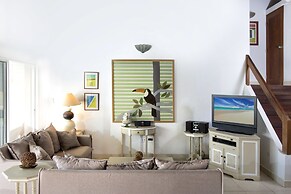 Bell'Mare by Island Properties Online