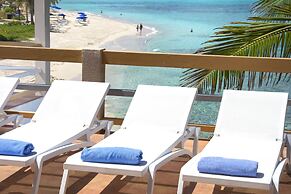 Bell'Mare by Island Properties Online