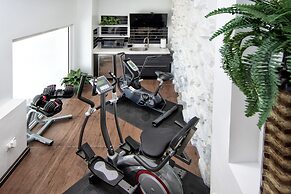 Paradiso by Island Properties Online