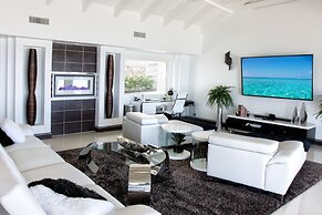 Paradiso by Island Properties Online