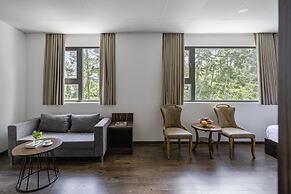 TTR Moonstone Apart Hotel