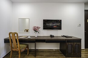 TTR Moonstone Apart Hotel