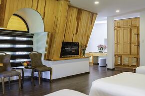 TTR Moonstone Apart Hotel