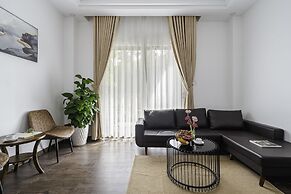 TTR Moonstone Apart Hotel