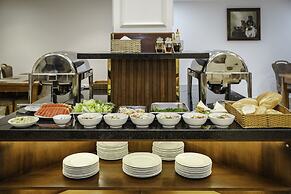 TTR Moonstone Apart Hotel