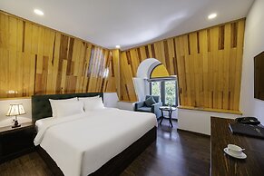 TTR Moonstone Apart Hotel