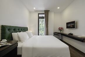 TTR Moonstone Apart Hotel