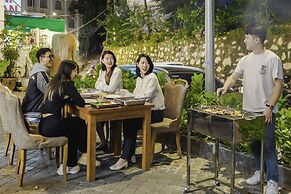 TTR Moonstone Apart Hotel