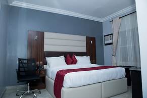 Meritz Hotels & Suites