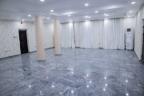 Meritz Hotels & Suites